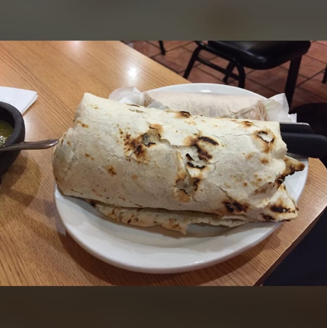 Burrito Pollo.
