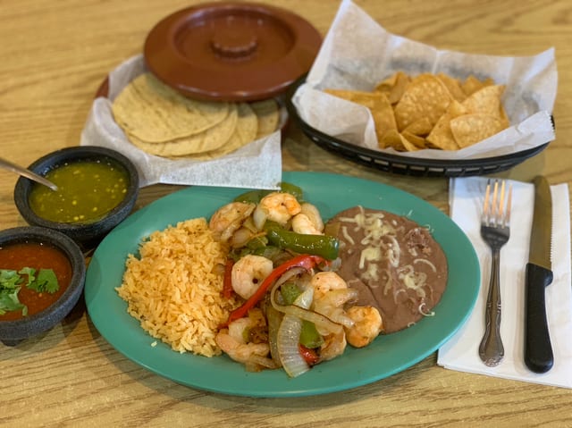 Spicy Shrimp Fajitas Dinner.